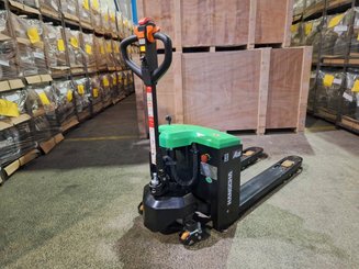 Electric pallet truck Hangcha CBD15-WD-I-WX