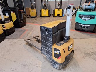 Pedestrian pallet truck Caterpillar NPP20N2E