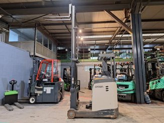 Reach truck Crown ESR5240-1.4