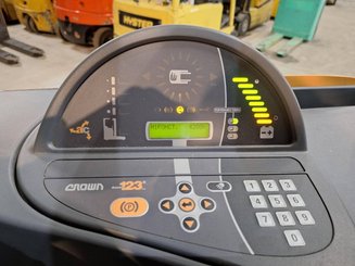 Reach truck Crown ESR5240-1.4