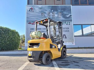 Four wheel front forklift Caterpillar GP25NT