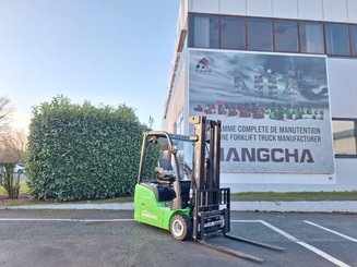 Three wheel front forklift Hangcha XC3-20i (CPDS20-XCC2G-SI)