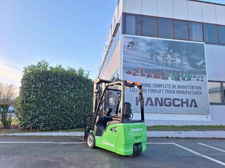 Three wheel front forklift Hangcha XC3-20i (CPDS20-XCC2G-SI)