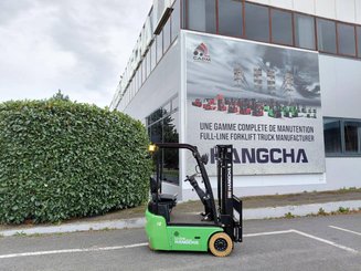Three wheel front forklift Hangcha X3W10-I (CPDS10-XD4-I)