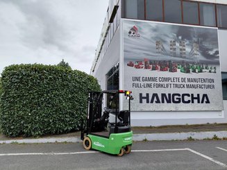 Three wheel front forklift Hangcha X3W10-I (CPDS10-XD4-I)