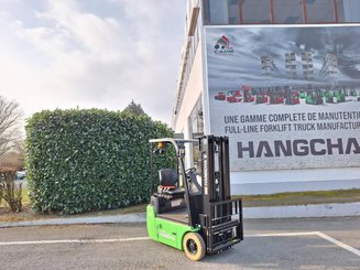 Three wheel front forklift Hangcha X3W10-I (CPDS10-XD4-I)