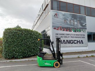 Three wheel front forklift Hangcha X3W10-I (CPDS10-XD4-I)