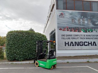 Three wheel front forklift Hangcha X3W10-I (CPDS10-XD4-I)