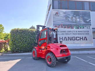 All-terrain forklift Hangcha TT30-4
