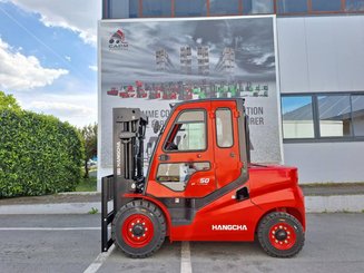 Four wheel front forklift Hangcha XF50D-2 (CPCD50-X2XH8F)