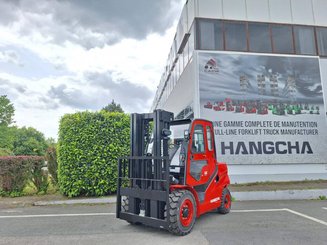 Four wheel front forklift Hangcha XF55D-2 - 1