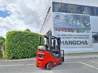 Four wheel front forklift Hangcha XF15G-2