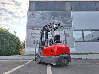 Three wheel front forklift Crown SC5320-1,6