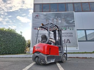Three wheel front forklift Crown SC5320-1,6