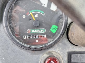 All-terrain forklift Ausa C400H