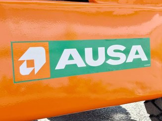 All-terrain forklift Ausa C150H