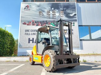 All-terrain forklift Ausa C150H