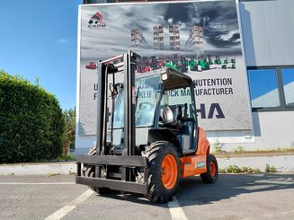 All-terrain forklift Ausa C150H