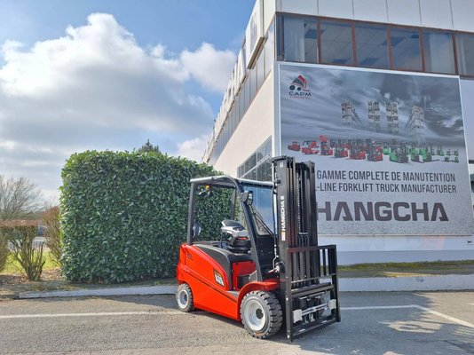 Four wheel front forklift Hangcha A4W35 - 1
