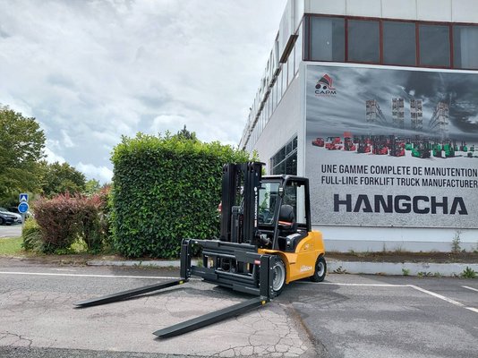 Electric forklift truck Hangcha XE40Ci (CPD40-XEXY2-SI) - 1