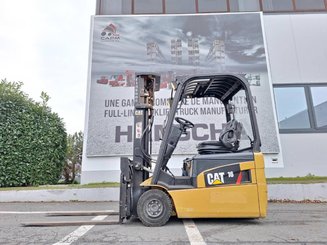 Three wheel front forklift Caterpillar EP16NT - 1