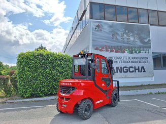 Four wheel front forklift Hangcha XF50D-2 (CPCD50-X2XH8F)