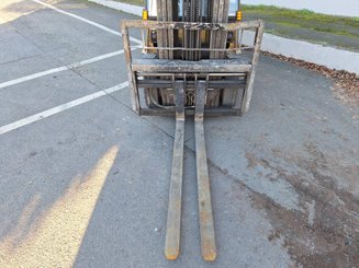 Four wheel front forklift Caterpillar GP25NT - 10