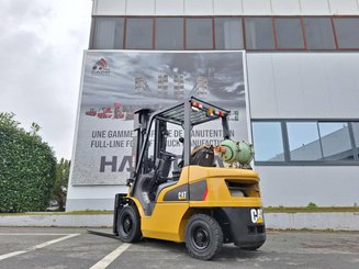 Four wheel front forklift Caterpillar GP25NT
