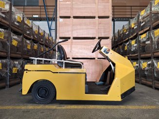 Tow tractor Charlatte TE206