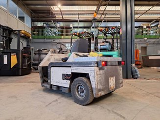 Tow tractor Spykstaal 306