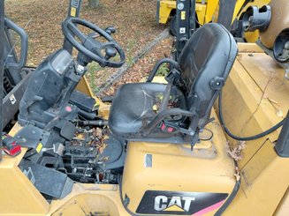 Four wheel front forklift Caterpillar GC55K