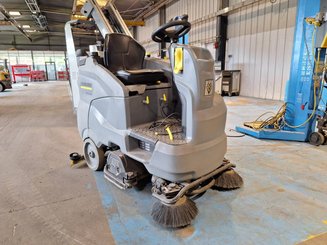 Walk-behind scrubber dryer Kärcher BR90/150