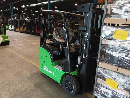 Three wheel front forklift Hangcha XC3-18i - 1