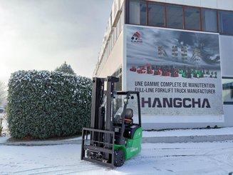 Three wheel front forklift Hangcha  XC3-18i (CPDS18-XCY2G-SI) 