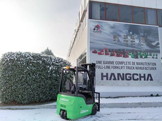 Three wheel front forklift Hangcha  XC3-18i (CPDS18-XCY2G-SI) 