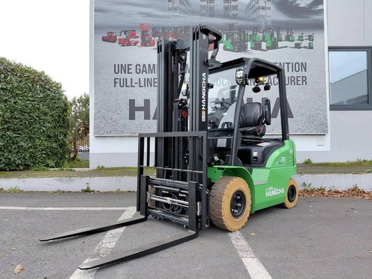 Electric forklift truck Hangcha XC25i-2 (CPD25-XCY2-SI) - 1