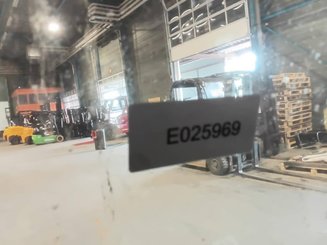 Four wheel front forklift Hangcha XC50i-600