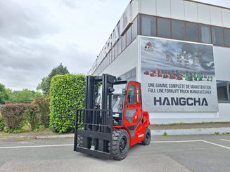 Four wheel front forklift Hangcha XF55D-2