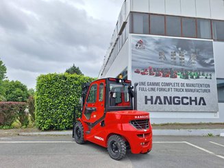 Four wheel front forklift Hangcha XF55D-2