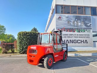 Four wheel front forklift Hangcha XF70D