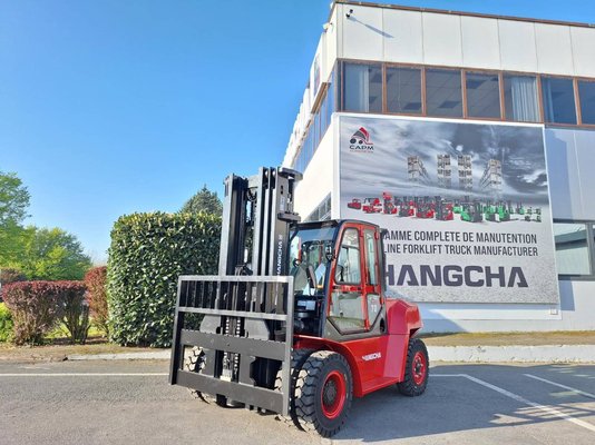 Four wheel front forklift Hangcha XF70D - 1