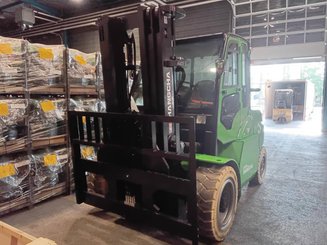 Four wheel front forklift Hangcha XC70i (CPD70-XCY2-SI) - 1