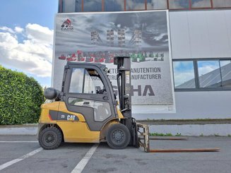 Four wheel front forklift Caterpillar GP25NTD