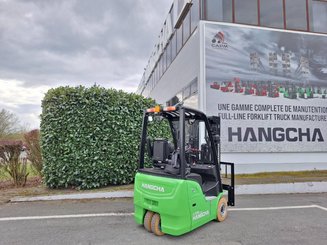 Three wheel front forklift Hangcha XC3-18i (CPDS18-XCC2G-SI)