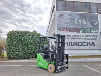 Three wheel front forklift Hangcha XC3-18i (CPDS18-XCC2G-SI)