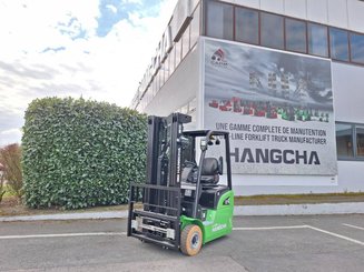 Three wheel front forklift Hangcha XC3-18i (CPDS18-XCC2G-SI)