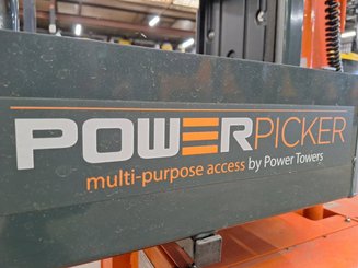 Vertical lift platform JLG POWER PICKER