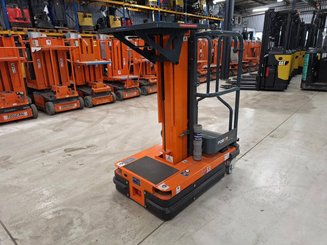 Vertical lift platform JLG POWER PICKER - 4