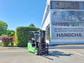 Three wheel front forklift Hangcha XC3-20i (CPDS20-XCY2G-SI)