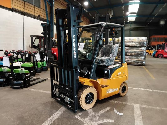 Four wheel front forklift Hangcha XE20Ci - 1